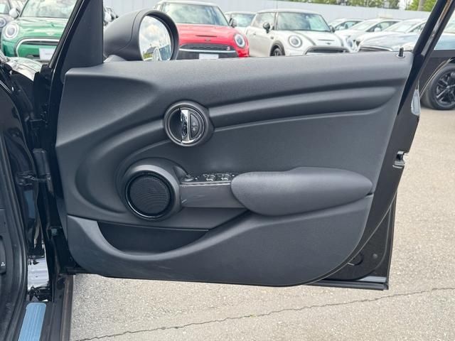 BMW MINI ONE 5DOOR