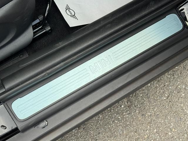 BMW MINI ONE 5DOOR