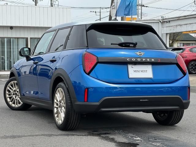 MINI COOPER 5DOOR