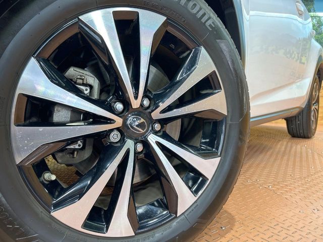 LEXUS NX300