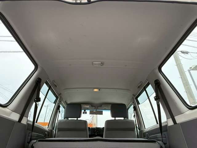 LANDCRUISER van