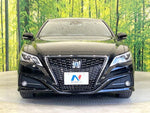 CROWN sedan hybrid