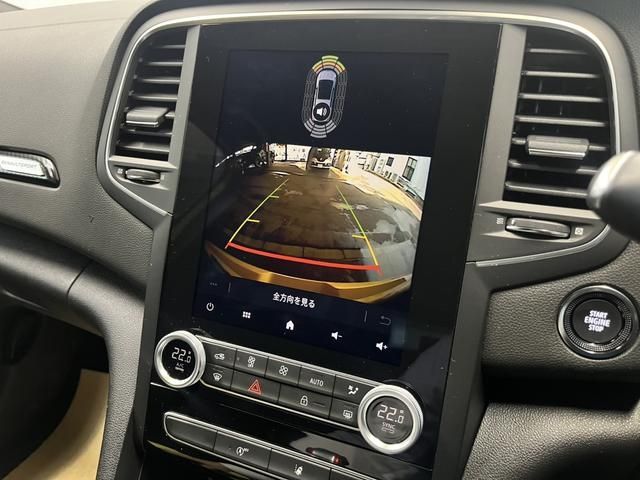 RENAULT MEGANE hatchback