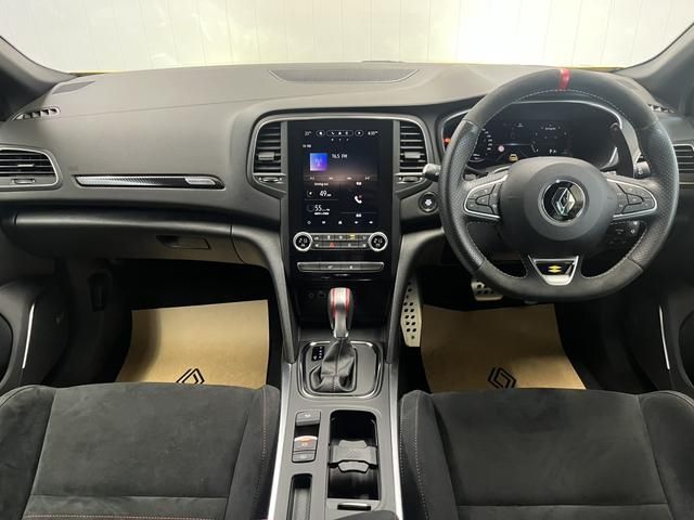 RENAULT MEGANE hatchback