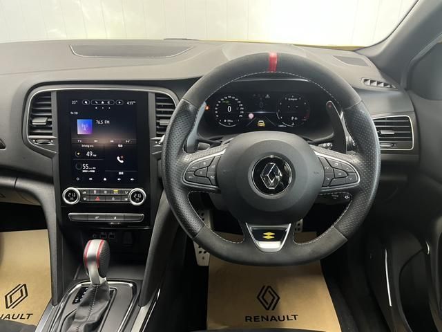 RENAULT MEGANE hatchback