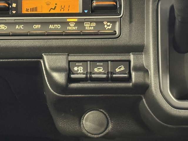HUSTLER 4WD