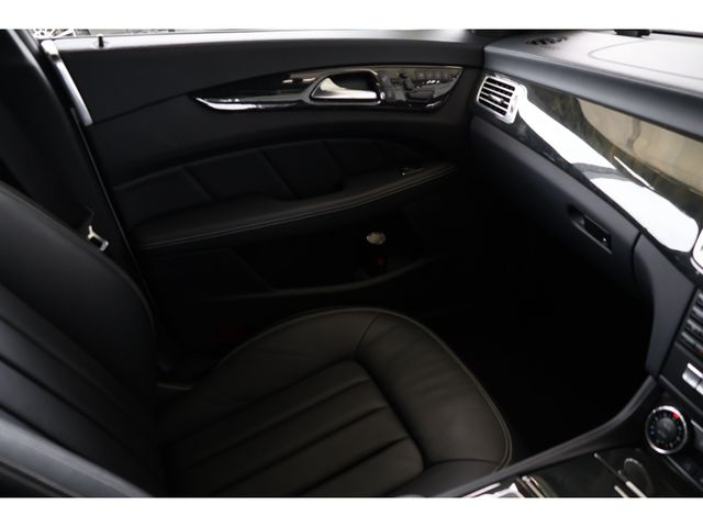 MERCEDES BENZ CLS Shooting Brake