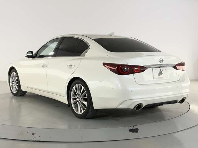 SKYLINE HYBRID 4WD