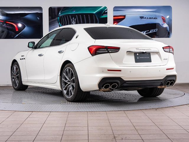 MASERATI GHIBLI Sedan