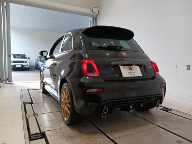 ABARTH 695