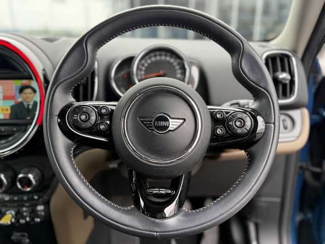BMW MINI COOPER SE CROSSOVER