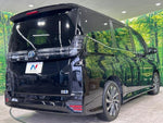 VOXY HYBRID