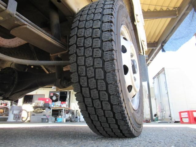 CARRY truck 4WD