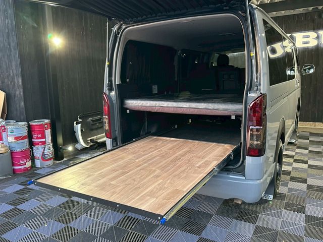 HIACE van 2WD