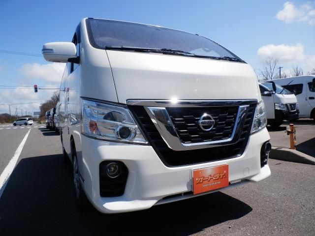 NV350 CARAVAN 4WD