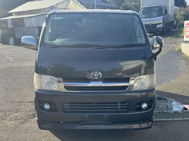 HIACE van 4WD