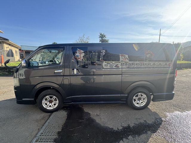 HIACE van 4WD