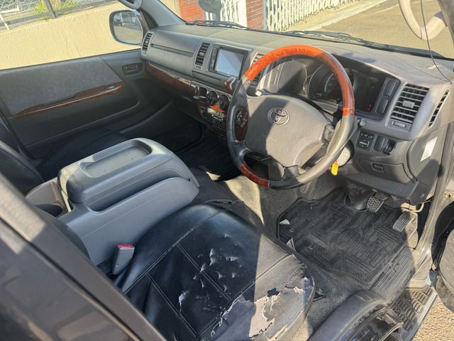 HIACE van 4WD