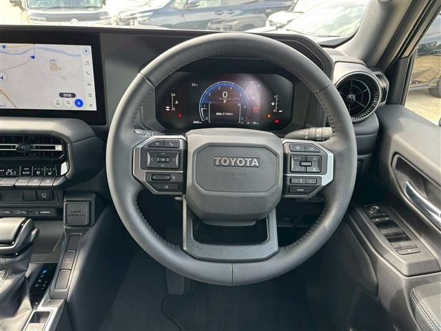 LANDCRUISER 250