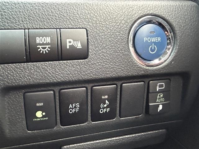 ALPHARD hybrid 4WD