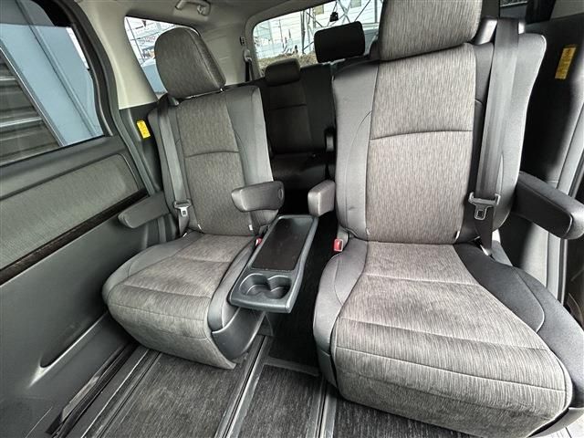 ALPHARD hybrid 4WD