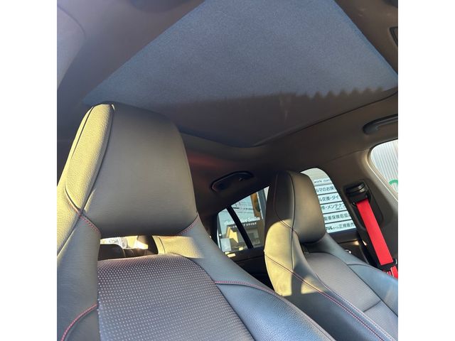 MERCEDES AMG CLA Shooting Brake