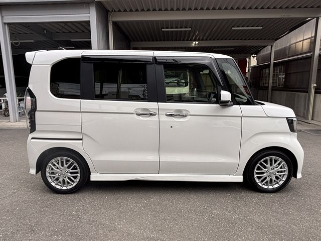 N-BOX CUSTOM