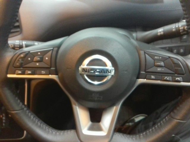 SERENA  S-HYBRID 4WD