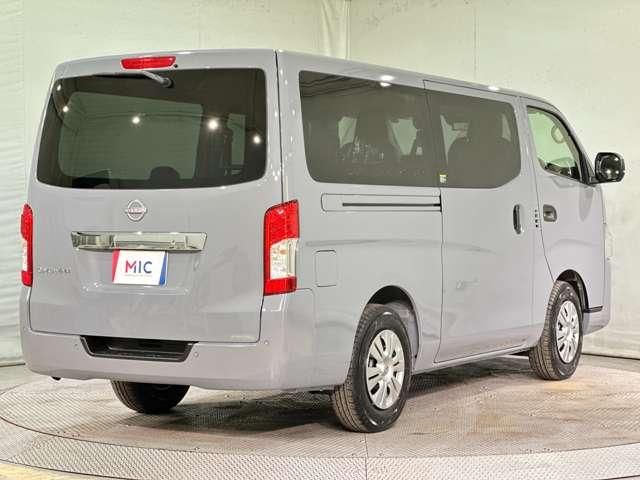 CARAVAN van 2WD