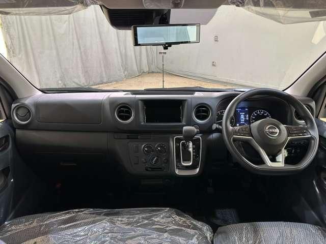 CARAVAN van 2WD