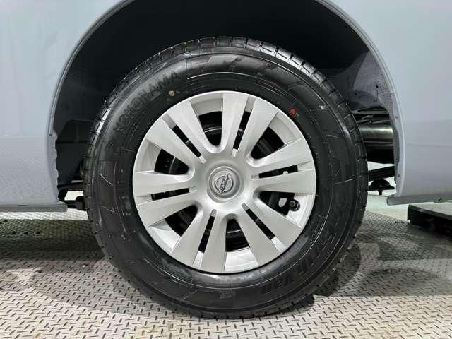 CARAVAN van 2WD