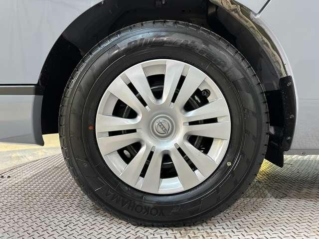 CARAVAN van 2WD
