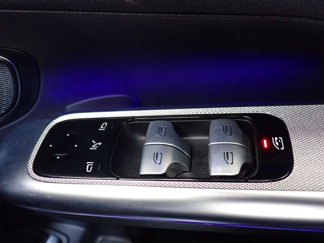MERCEDES BENZ GLC class