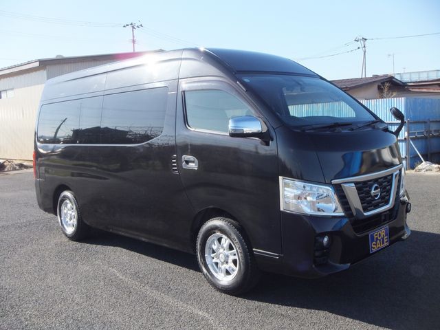NV350 CARAVAN 4WD