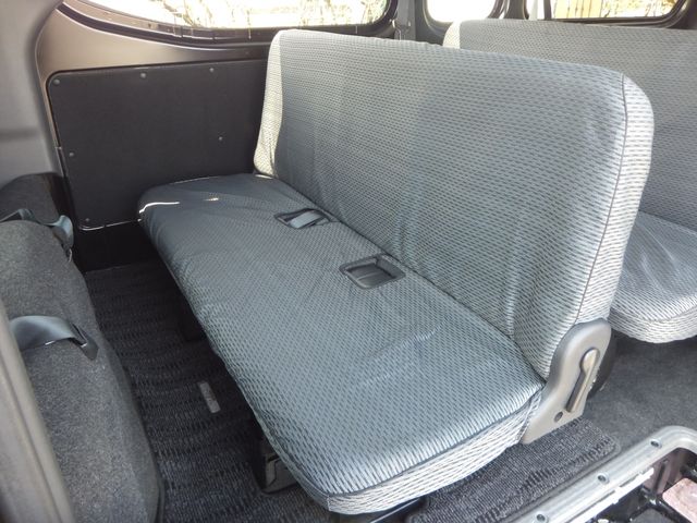NV350 CARAVAN 4WD