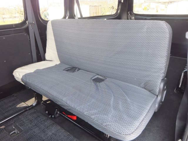NV350 CARAVAN 4WD
