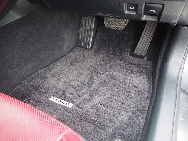 LEXUS IS300h