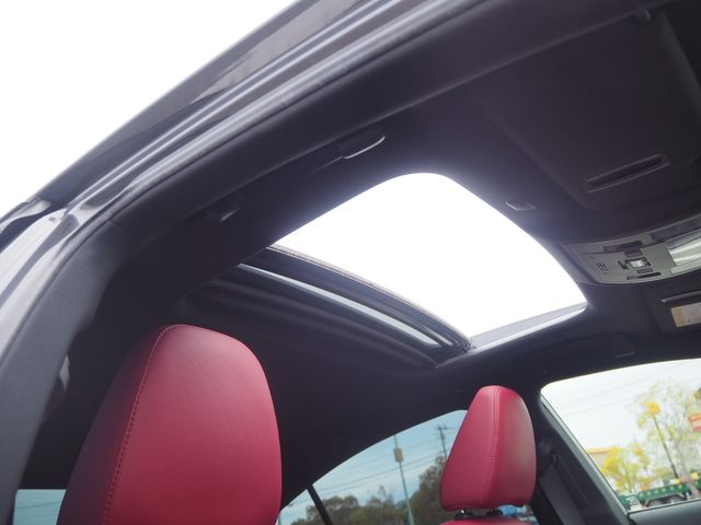 LEXUS IS300h
