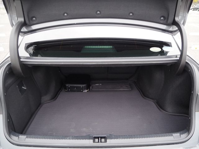 LEXUS IS300h