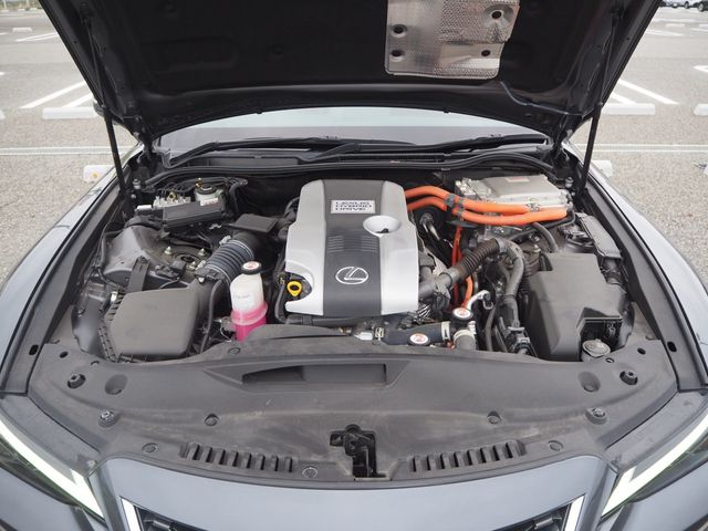 LEXUS IS300h