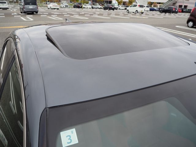 LEXUS IS300h
