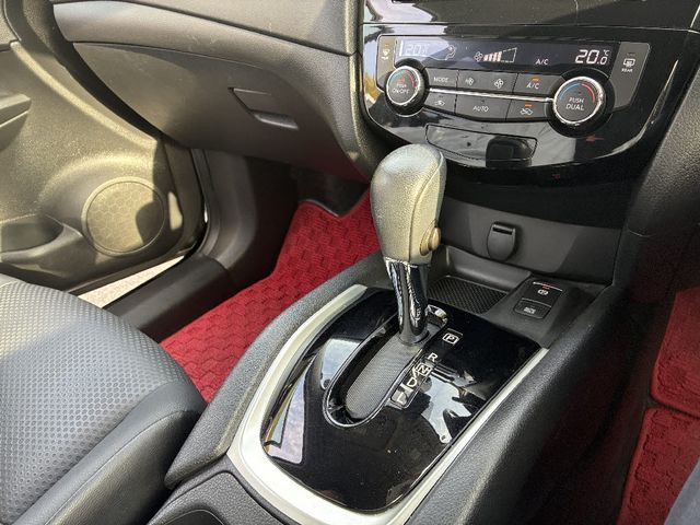 X-TRAIL 4WD