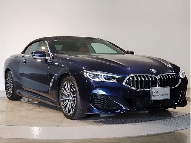 BMW 8series open