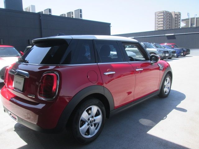 MINI COOPER 5DOOR