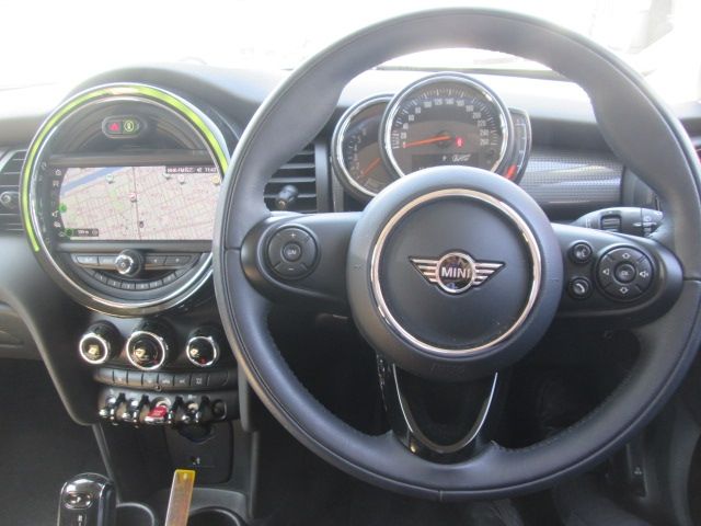 MINI COOPER 5DOOR