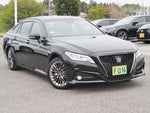 CROWN sedan hybrid 4WD