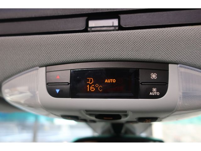 MERCEDES BENZ V class