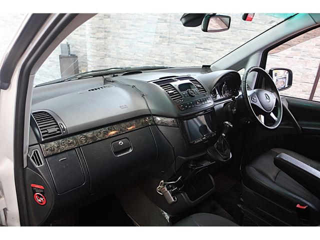MERCEDES BENZ V class