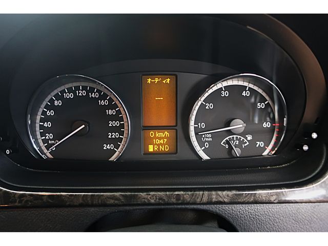 MERCEDES BENZ V class