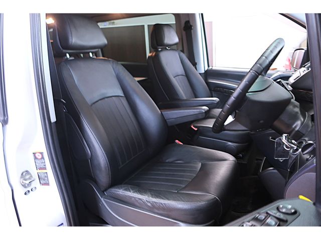 MERCEDES BENZ V class